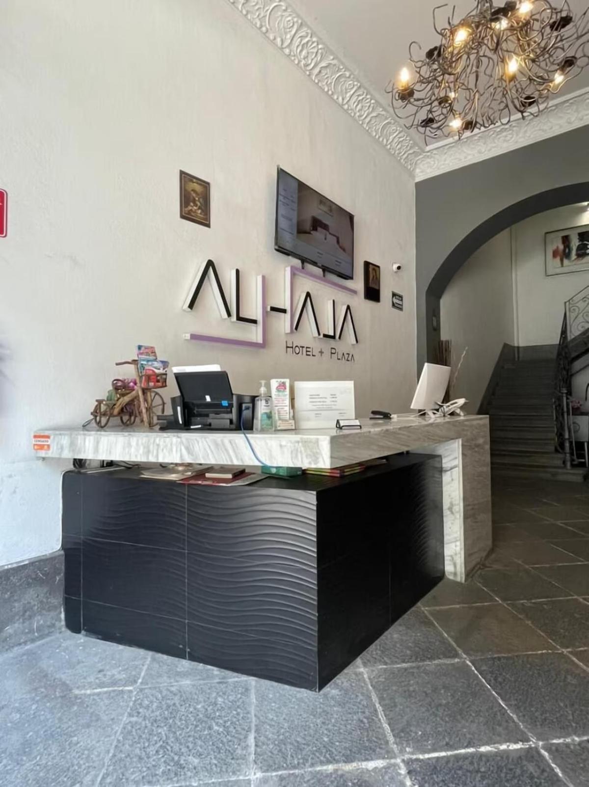 פואבלה Hotel Alhaja מראה חיצוני תמונה
